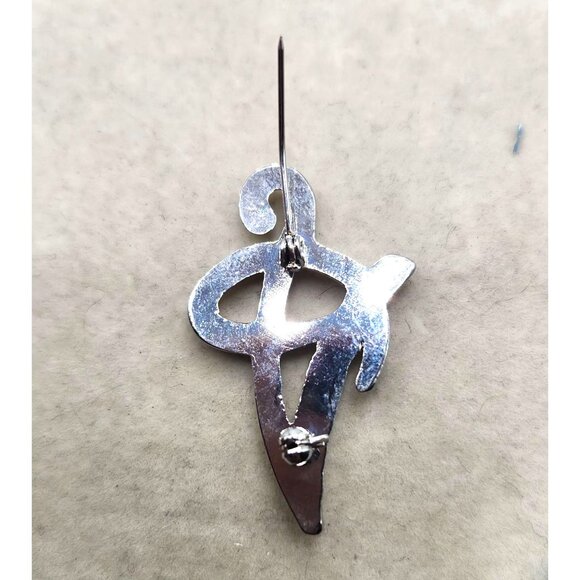 Cursive Rhinestone Initial Letter "A" Silver Tone Brooch Pin Script - Picture 2 of 2